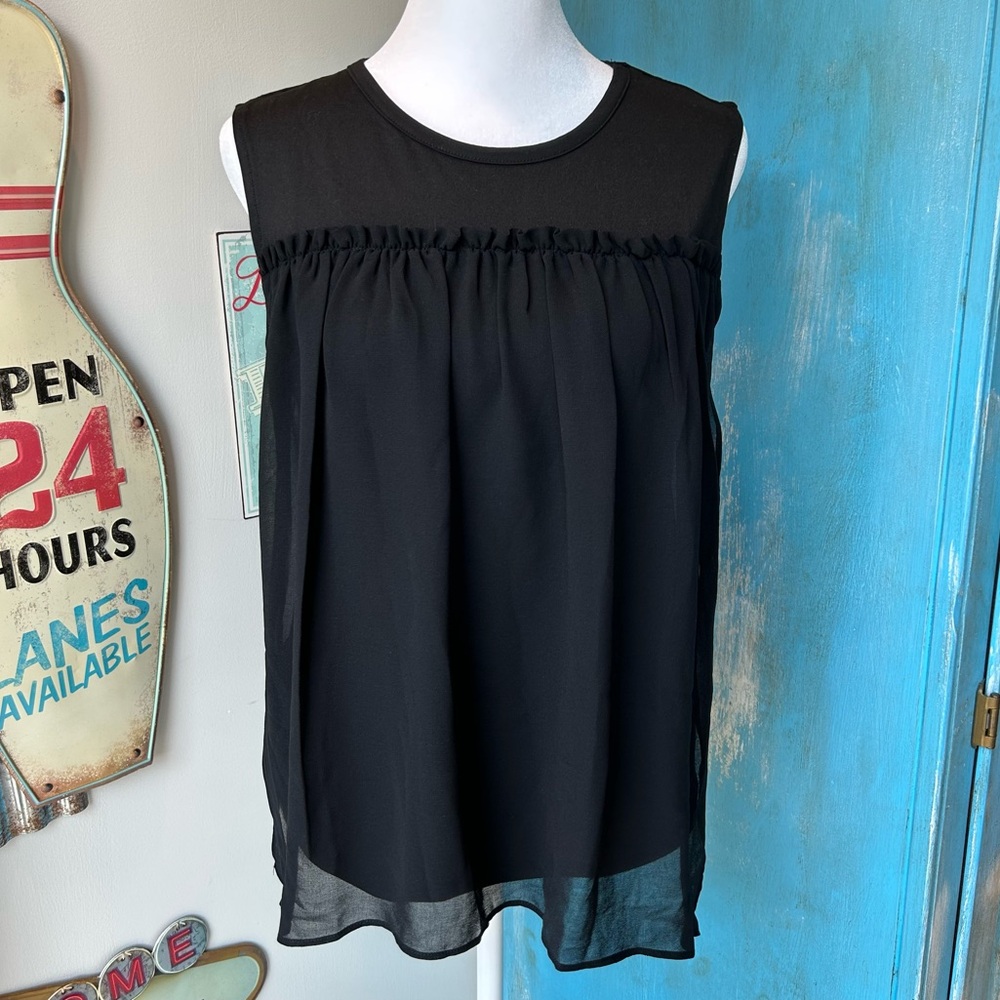 C. Wonder Extended Shoulder Mixed Media Tank Top Blouse